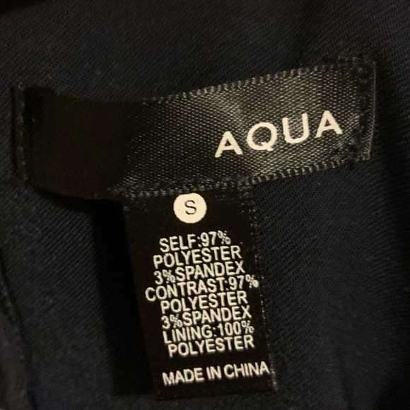 Aqua Scalloped Romper; Navy and White; size S - Picture 3 of 4